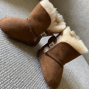 •Sold•Bear Paw Infant Baby Suede Winter Boots Ugg-Like